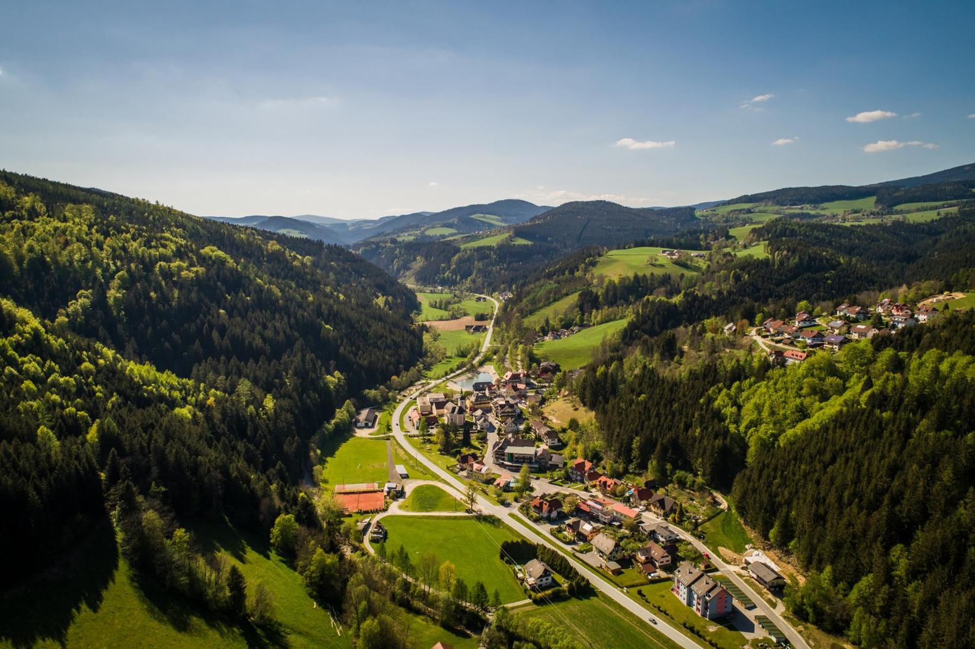 Hotel Moenichwalderhof Exteriör bild